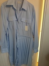 tres belle robe neuve non