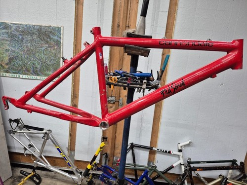 Vintage cannondale red shred - red,