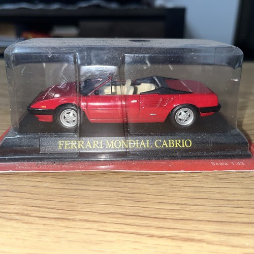 Ferrari mondial cabrio rouge - mondial,