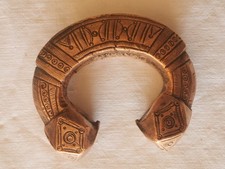 Ancien bracelet d'esclave /