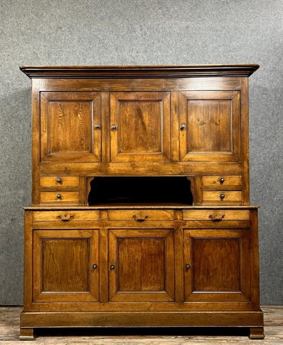 Superbe buffet deux corps - deux,