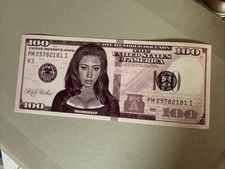 Kali Uchis Sincerely Tour Dollar (Restock)