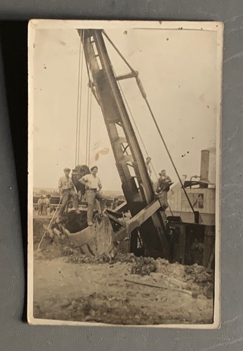 Carte photo ancienne ouvriers - photo,
