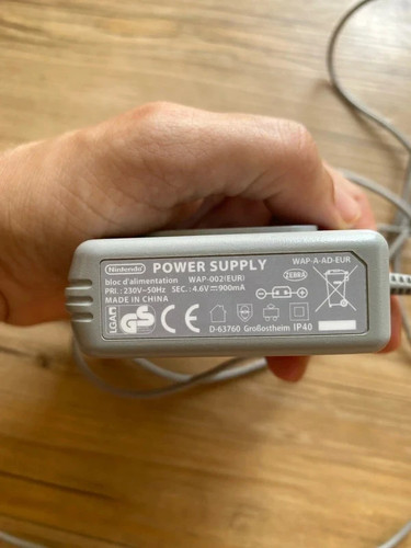 Chargeur officiel nintendo - chargeur, ds