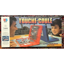 Vintage Touche-Coule Battleship French Language Edition Amazing Condition!