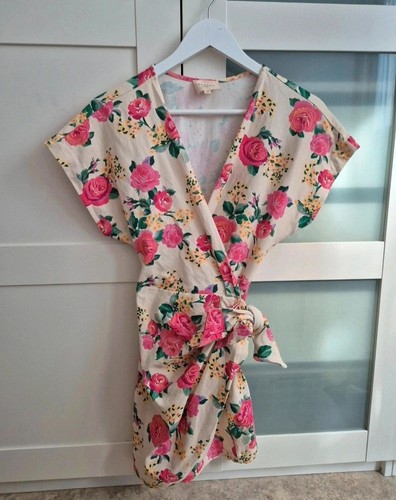 Mini robe porte feuille - , cache