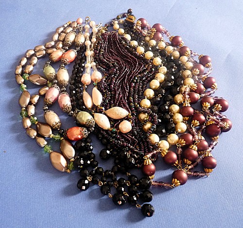 Lot bijoux colliers anciens - bijoux,