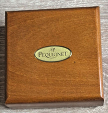 Boite en bois Montre PEQUIGNET