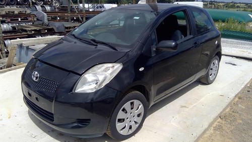 Enjoliveur toyota yaris - toyota,