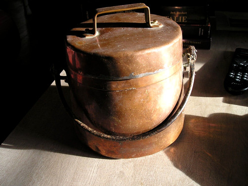 Cantine belle boite couverte - -,