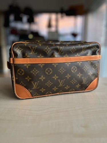 Louis vuitton monogram - louis,