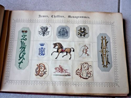 Armes chiffres monogrammes - armes,