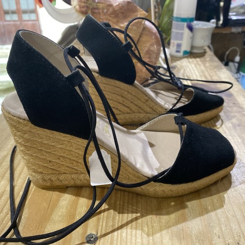 Chaussures maison de - la,