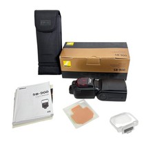 Nikon SB-900 Speedlight Flash