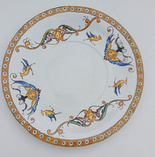 Belle assiette ancienne en faïence de Gien  Décor Renaissance