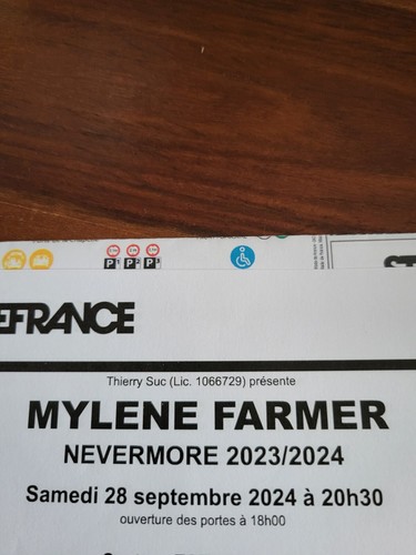 Vends deux places pour le - vends,