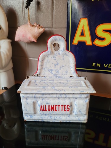 Ancienne boîte allumettes - ancienne,