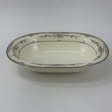 Noritake Shenandoah 9729 Porcelaine Japon Bordure Ivoire Ovale 10.5 " Légumes