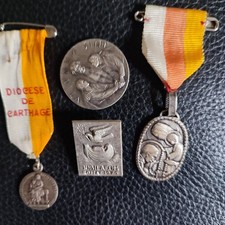 lot  4  médailles religieuses
