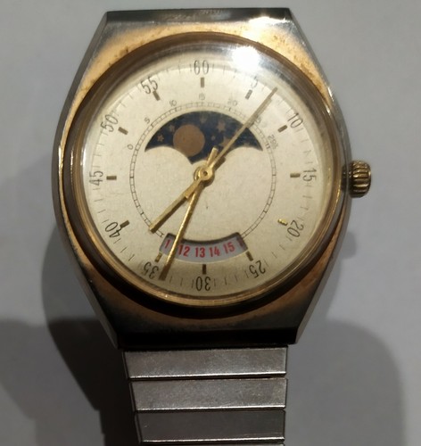 Belle montre ancienne - montre,
