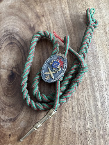 Fourragère militaire avec - fourragère,