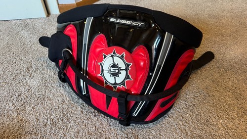 Slingshot kiteboard harness