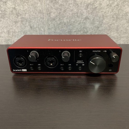 Focusrite scarlett 2i2 - focusrite,
