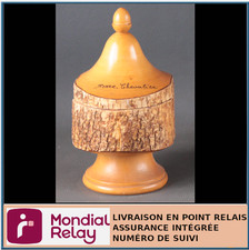 POT AVEC SON COUVERCLE EN BOIS SCULPTÉ DANS UN TRONC D'ARBRE - SERRE CHEVALIER