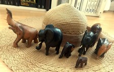 9 ELEPHANTS WOOD EBENE + 2 EBENE 2 TONES + 1 MERANTI? + 1 BLOND WOOD + 2 SMALL