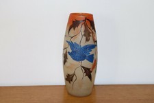  ANCIEN VASE OISEAU BLEU  decor floral peint a la main