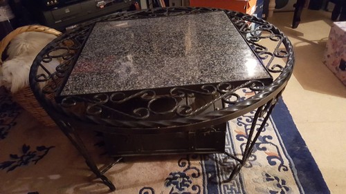 Affaire saisir table basse - affaire,