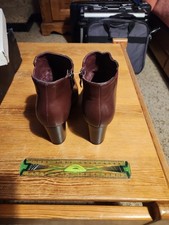 Chaussures Femme Neuves Pointure 37 - Ref Chss 816