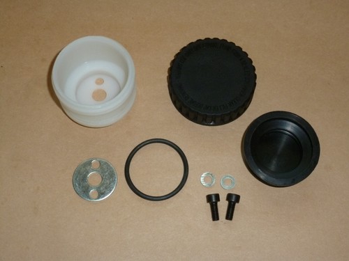Brembo master cylinder cap - master,
