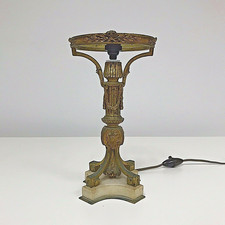 Beau pied de lampe en bronze
