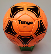 Ballon de football Adidas Orange Tango Europa 1988 European Match Ball taille 5