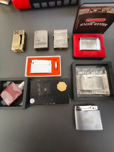 Lot briquet essence - lot,