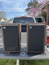 Vintage Cerwin Vega D-2