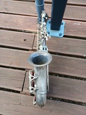 Dolnet -paris  Saxophone Alto