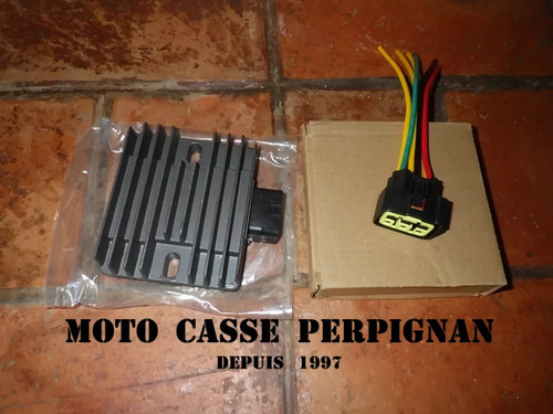 Regulateur connecteur - regulateur, +