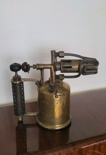 Ancienne grosse lampe - ancienne,