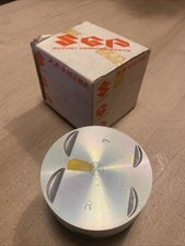 Genuine Suzuki VS700 Intruder VS750GLF 1988-1991 piston. Rear. 12112-38A12 NOS