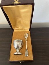 Coffret coquetier et sa