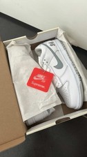 Nike Sb Dunk Low Suprême 94 White size 39EU