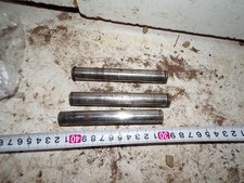 A l'unité axe poulie magnum