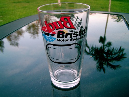Nascar racing bud bristol - nascar,