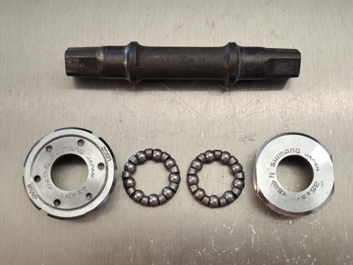 Boîtier pédalier shimano - de,