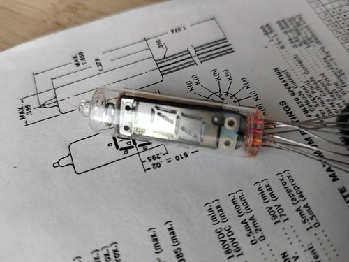 Nixie elfin 19b - 6, x
