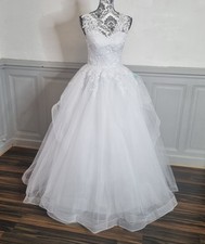 robe de mariee princesse buste dentelle bas volanté Taille 36/38/40