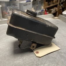 OEM GOOD USED BRIGGS HORIZONTAL 060331-9422-07 FUEL TANK