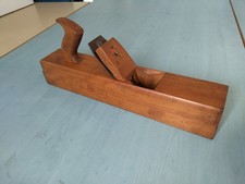 Rabot ancien 43 cm en hêtre 